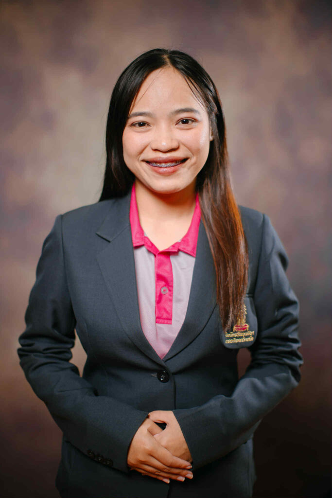 นางสาวปานชีวัน โพธิ์ศรี