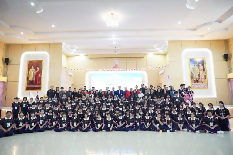 ค่ายส่งเสริม และพัฒนาศักยภาพนักเรียนแผนการเรียนภาษาอังกฤษ-ภาษาญี่ปุ่น โรงเรียนเตรียมอุดมศึกษา ภาคตะวันออกเฉียงเหนือ